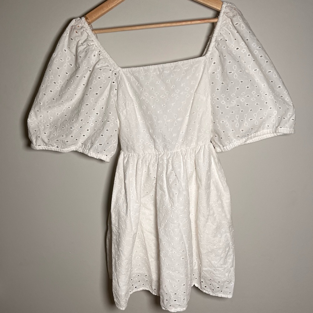 Wild Fable White Eyelet‎ Puff Sleeve Mini Dress Open Back Square Neck Cotton